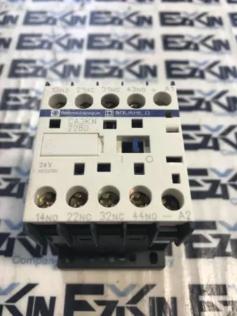  SQUARE D TELEMECANIQUE CA3KN22BD CONTROL RELAY 24V COIL 