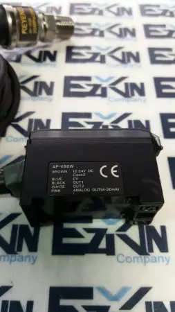 Keyence AP-15SK Digital Pressure Sensor 20MPa with AP-V80W Switch 