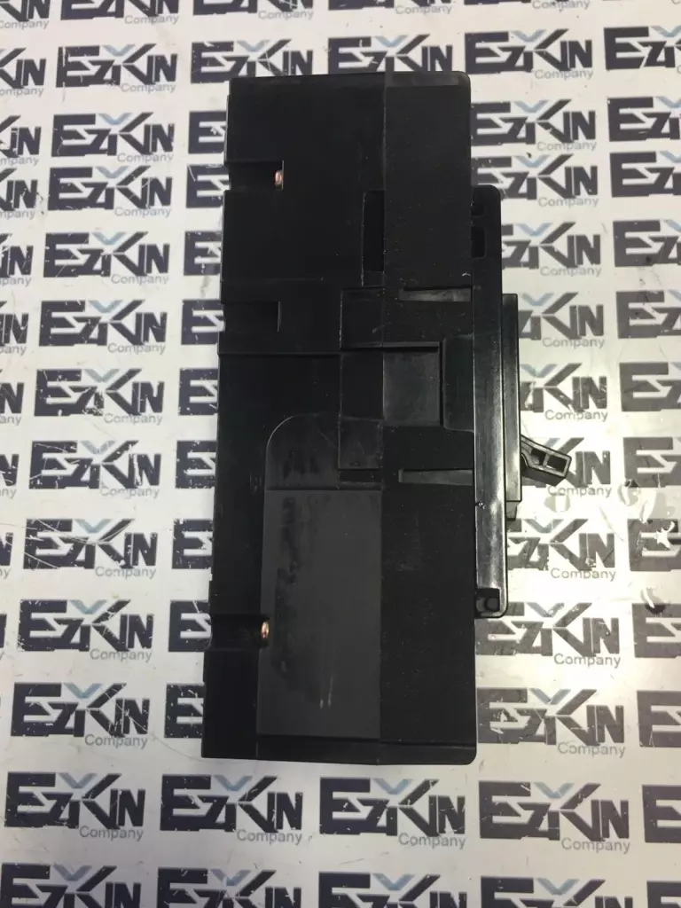 Mitsubishi Electric NF225-CP-3P-150A Circuit Breaker 600VAC 150Amp 