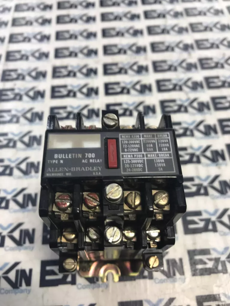 Allen-Bradley 700-N800A1 SER.C Bulletin 700 AC Relay 120V Coil 