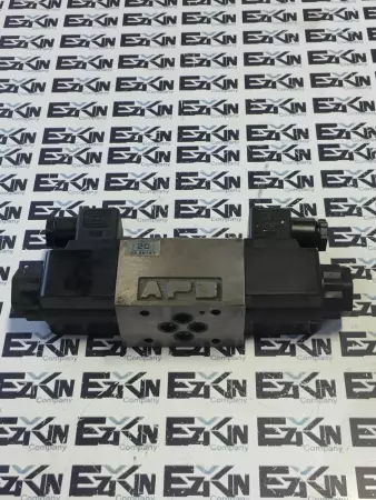 TOKIMEC DG4V-3-2C-M-U1-T-7-52 DIRECTIONAL CONTROL VALVE 