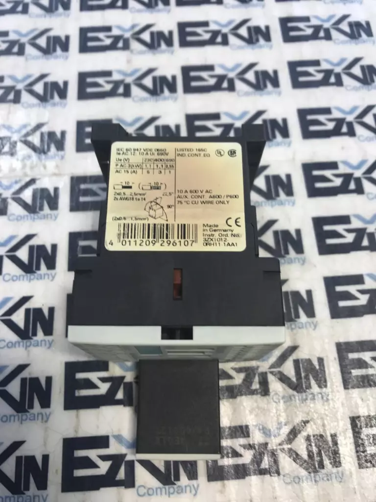 Siemens 3RH1140-2BB40 Contactor 600VAC 10Amp W/3RT1916-1BB00 Surge Supressor 