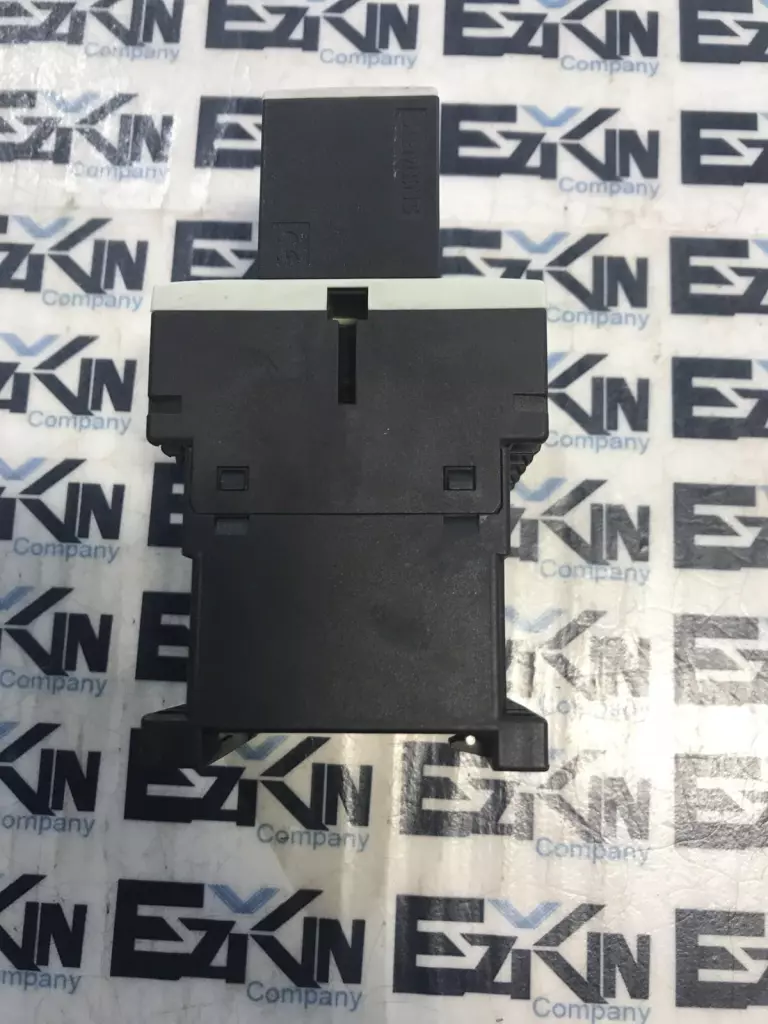 Siemens 3RH1140-2BB40 Contactor 600VAC 10Amp W/3RT1916-1BB00 Surge Supressor 