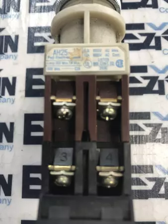 Fuji AH25 Pushbutton Momentary Switch 