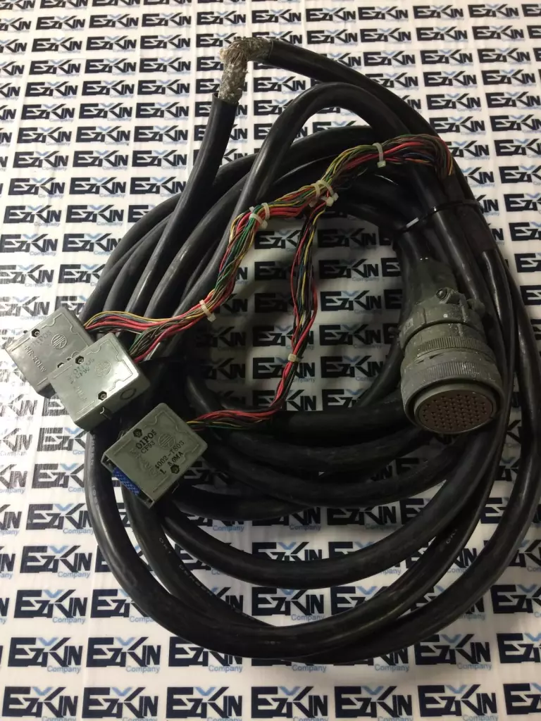 GE Fanuc 4002-T803 CNC Control Cable L=8.0MA, Three MR20LW Connectors 