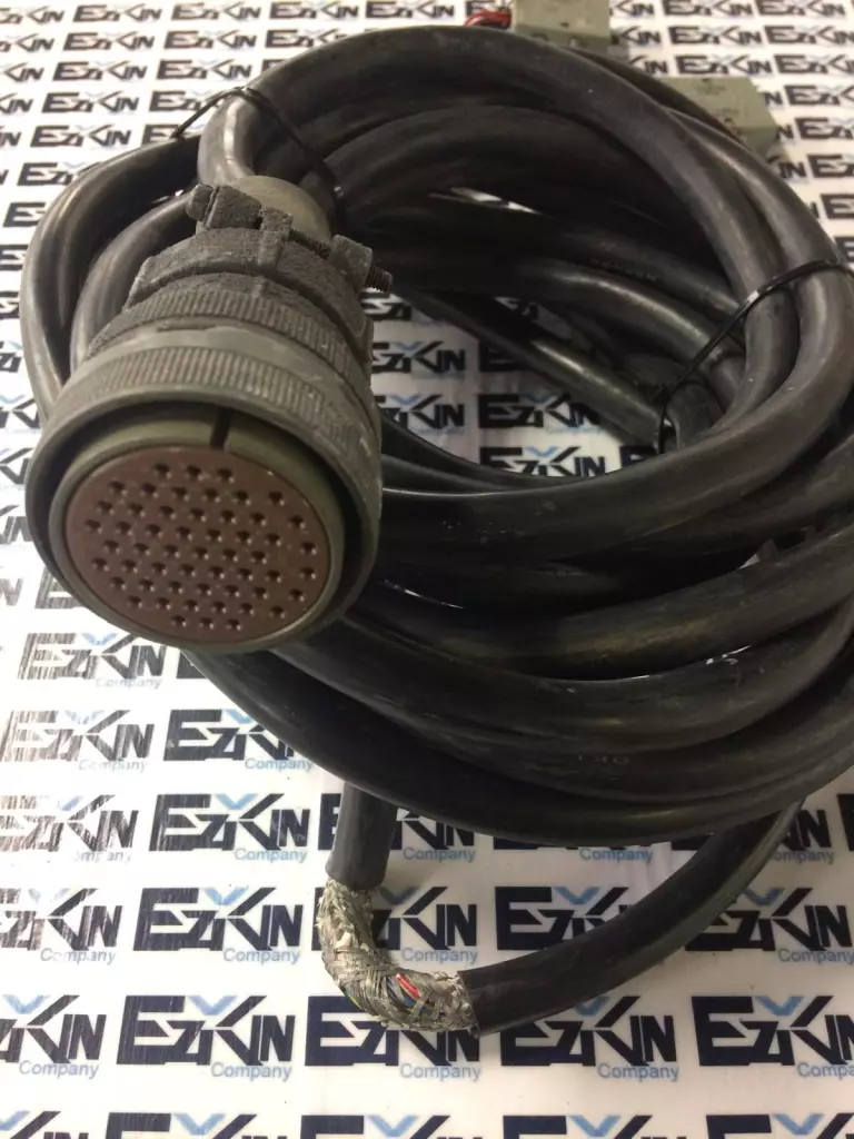GE Fanuc 4002-T804 CNC Control Cable L=8.0MA. Three MR20LW Connectors 