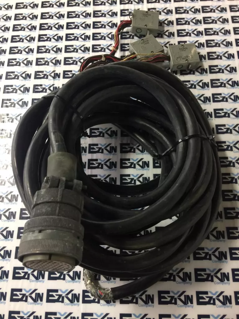 GE Fanuc 4002-T804 CNC Control Cable L=8.0MA. Three MR20LW Connectors 