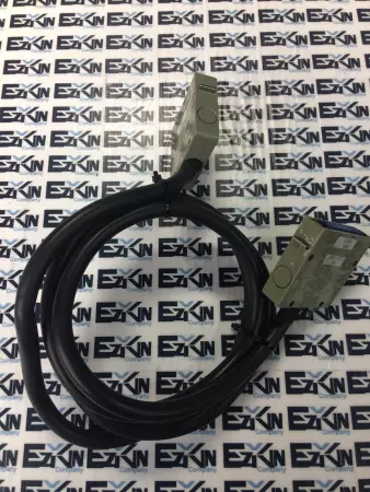 GE Fanuc 2003-T27 / OPU-CN5 Robotic Cable L=2MB, MR50LW Connector 