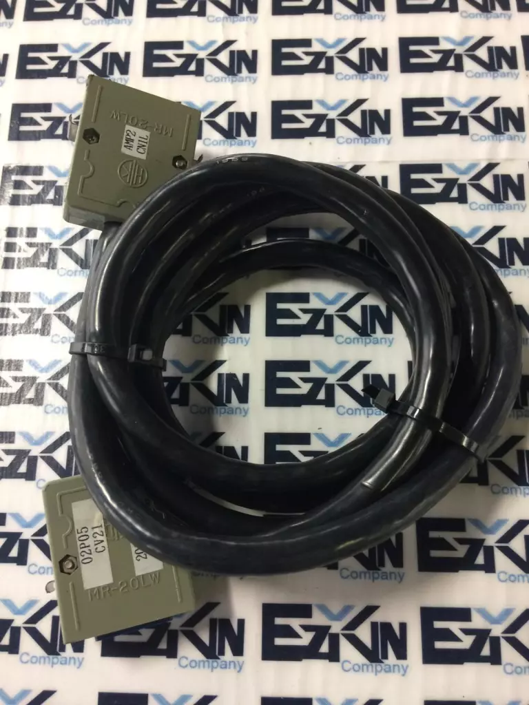 GE Fanuc 2003-T230 / AMP2-CN1L Servo Cable L=1.8MG,  MR20LW Connector 