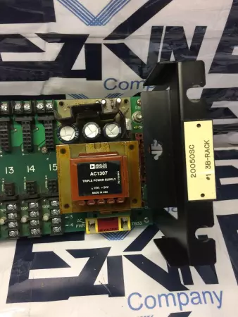 Analog Devices 3B01 16 16-Channel Backplane Module with AC1307 Power Supply 