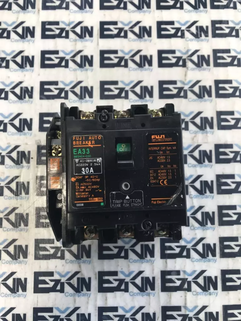Fuji Electric EA33 3-Pole Circuit Breaker 220VAC 30Amp 