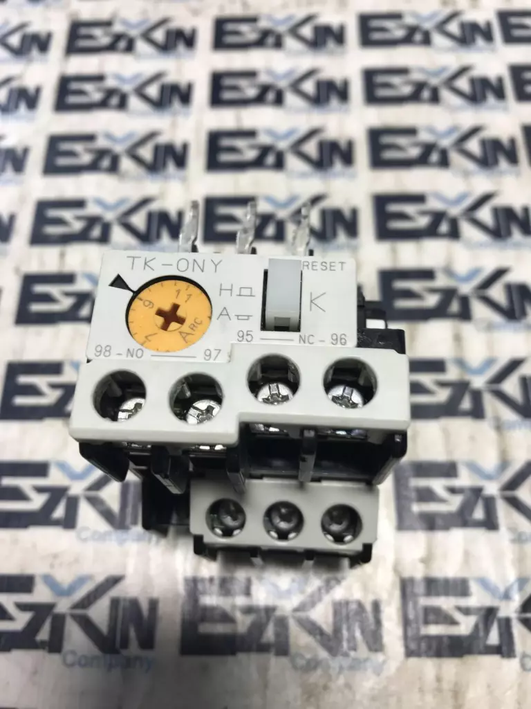 Mitsubishi TK-0NY 7-11A Overload Relay, 600V Selectable 7-11A 