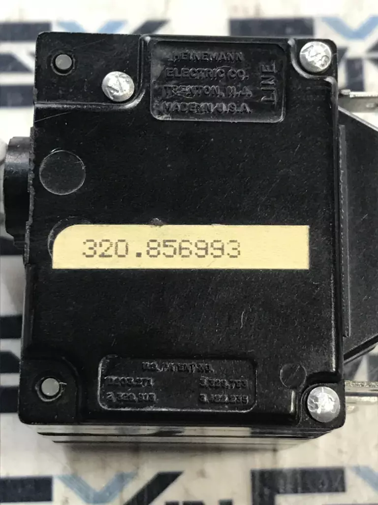Heinemann JA3S-Z572-2 3-Pole Circuit Breaker, 250V 2.2A 