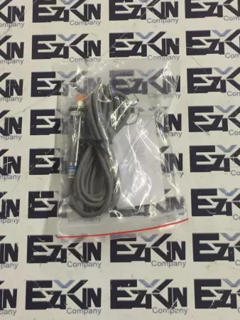 Omron LJ8A3-2-J/EZ Proximity Sensor 