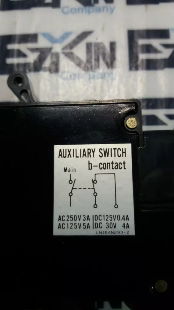 Mitsubishi Electric NKE-4421 1-Pole Circuit Breaker, 250V 5Amp 