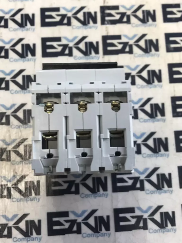 Klockner Moeller FAZN-B6 3-Pole Circuit Breaker 5kA 277/480VAC 6Amp 