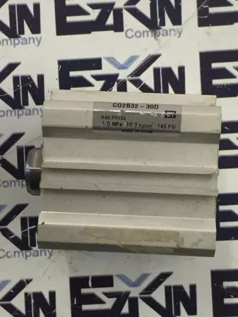 SMC CQ2B32-30D Pneumatic Cylinder, 32mm Bore 30mm Stroke 
