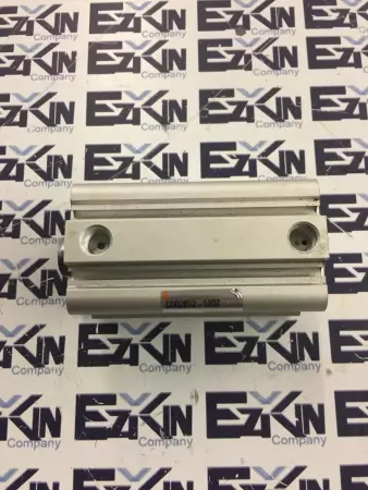 SMC CDQ2B32-50DZ-A73 Air Cylinder, 32mm Bore 50mm Stroke, 1.0MPa Max 