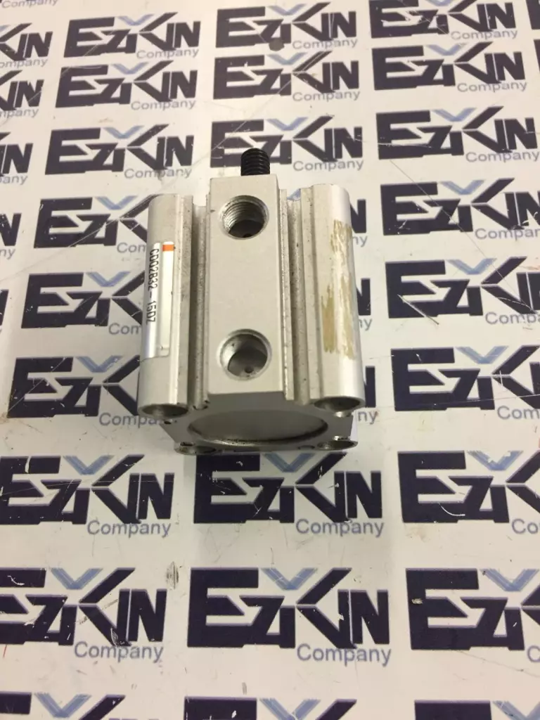 SMC CDQ2B32-15DZ Air Cylinder, 32mm Bore 15 mm Stroke, 1.0MPa Max 