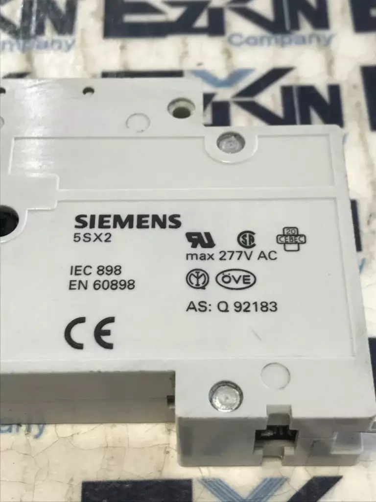 Siemens 5SX21 C3 1-Pole Circuit Breaker 230/400V 3Amp 