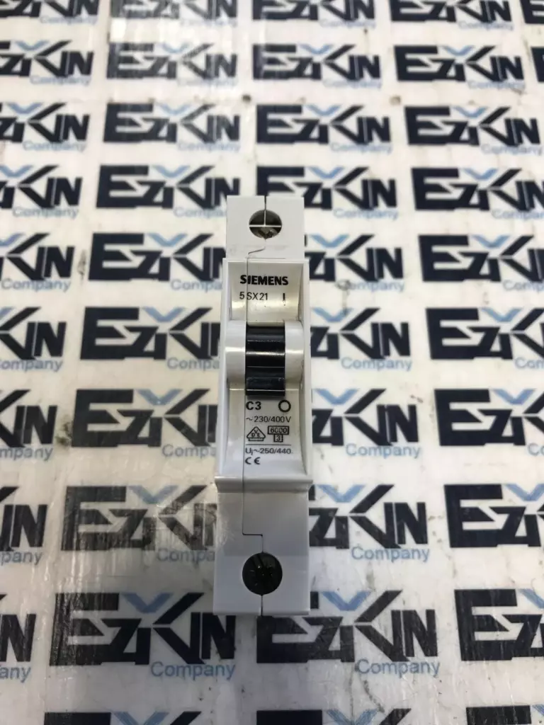 Siemens 5SX21 C3 1-Pole Circuit Breaker 230/400V 3Amp 