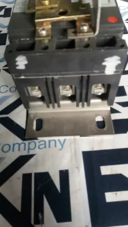 General Electric TED134050WL 3-Pole Circuit Breaker. 50Amp 240-480VAC 
