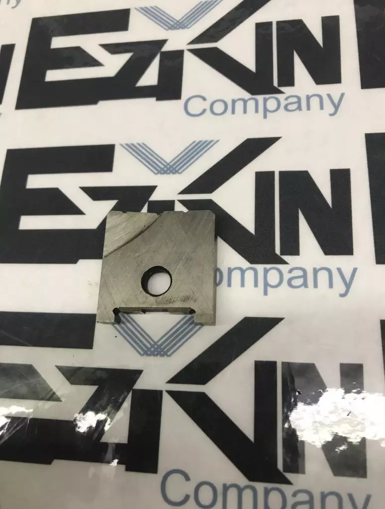 Waukesha Cutting Tools 1052-0108F Insert Drill Spade Blade 1-1/8