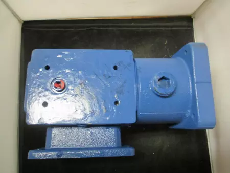 Paper Converting Machine Co. MODEL: 0221-19058 Gearbox, Ratio 5:1 