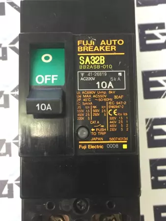 Fuji SA32B 2-Pole Circuit Breaker, 10A 220VAC 