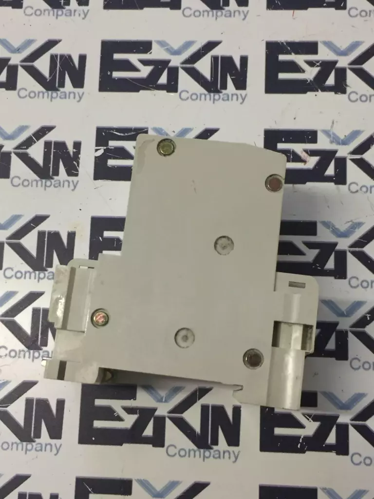 Mitsubishi Electric CP30-BA Circuit Protector 15Amp 250VAC/125 VDC 