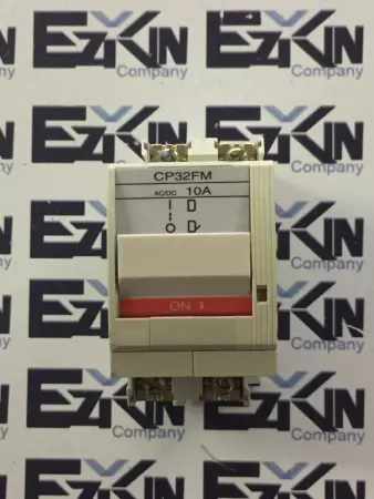 Fuji Electric CP32FM/10 Circuit Protector 220VAC/125VDC 10Amp 
