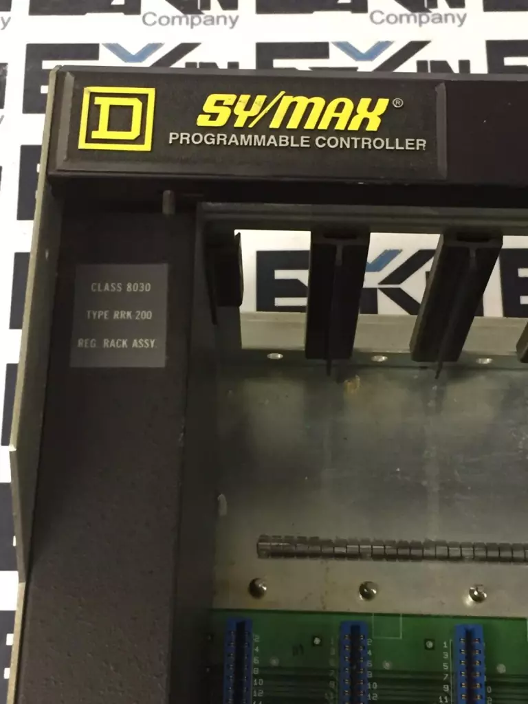Square D 8030 RRK-200 D2 SY/MAX  Programmable Controller 9-Slot Register Rack 