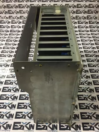 Square D 8030 RRK-200 D2 SY/MAX  Programmable Controller 9-Slot Register Rack 