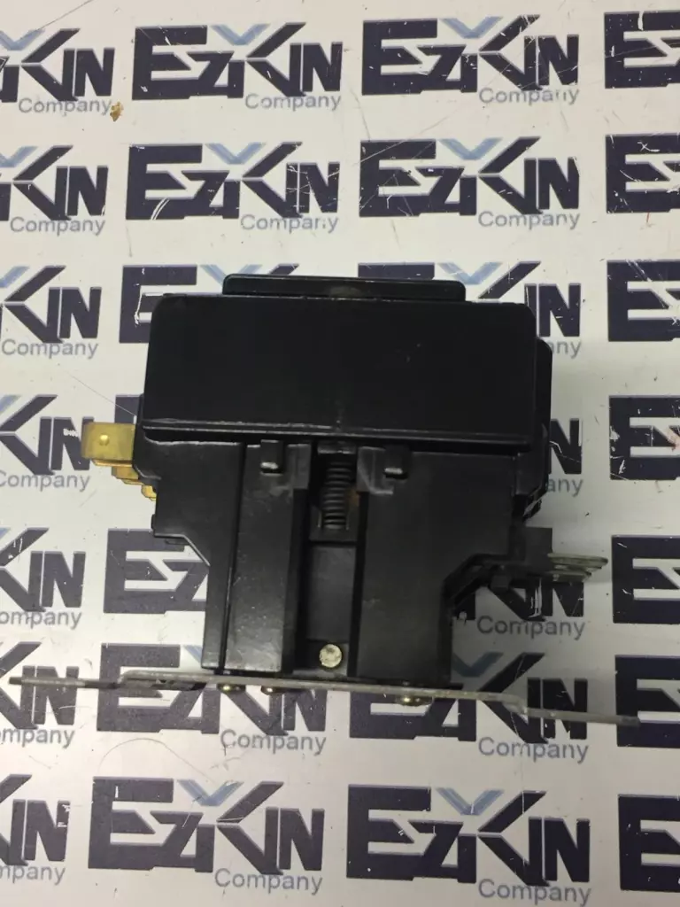 Products Unlimited Corp. 3100-30J9162NO Definite Purpose Contactor, 600VAC 40A 