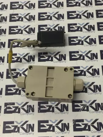 Togi BOXTC-6A Relay Box 15Amp 250V W/SMC IS1000 Pressure Switch 