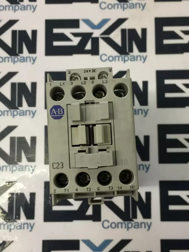 Allen-Bradley 100-C23Z*10 SER.C C23 Contactor 24VDC Coil 600VAC 30Amp 