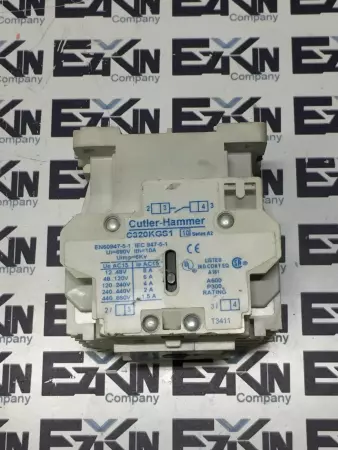 Culter-Hammer D15CR22 SERIES B1 contactor w/Aux C320KGS1 SER.A2 