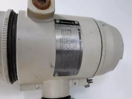 Honeywell STA140-E1G-00000-MB ST3000 Smart Pressure Transmitter 