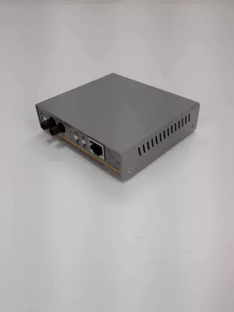 Allied Telesyn AT-MC101XL Fast Ethernet Media Converter 