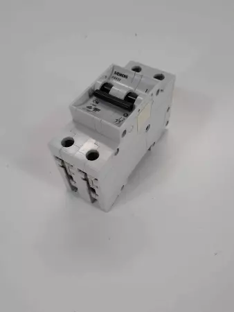 Siemens 5SX22 C16 2-pole Circuit Breaker