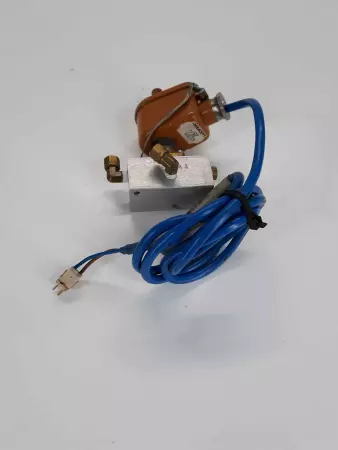 HONEYWELL LUCIFER U131F4490 SOLENOID