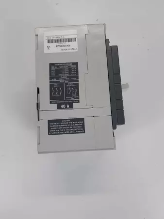 ABB SACES3 type S3L 40A circuit breaker 3 pole 600vac 600vdc 