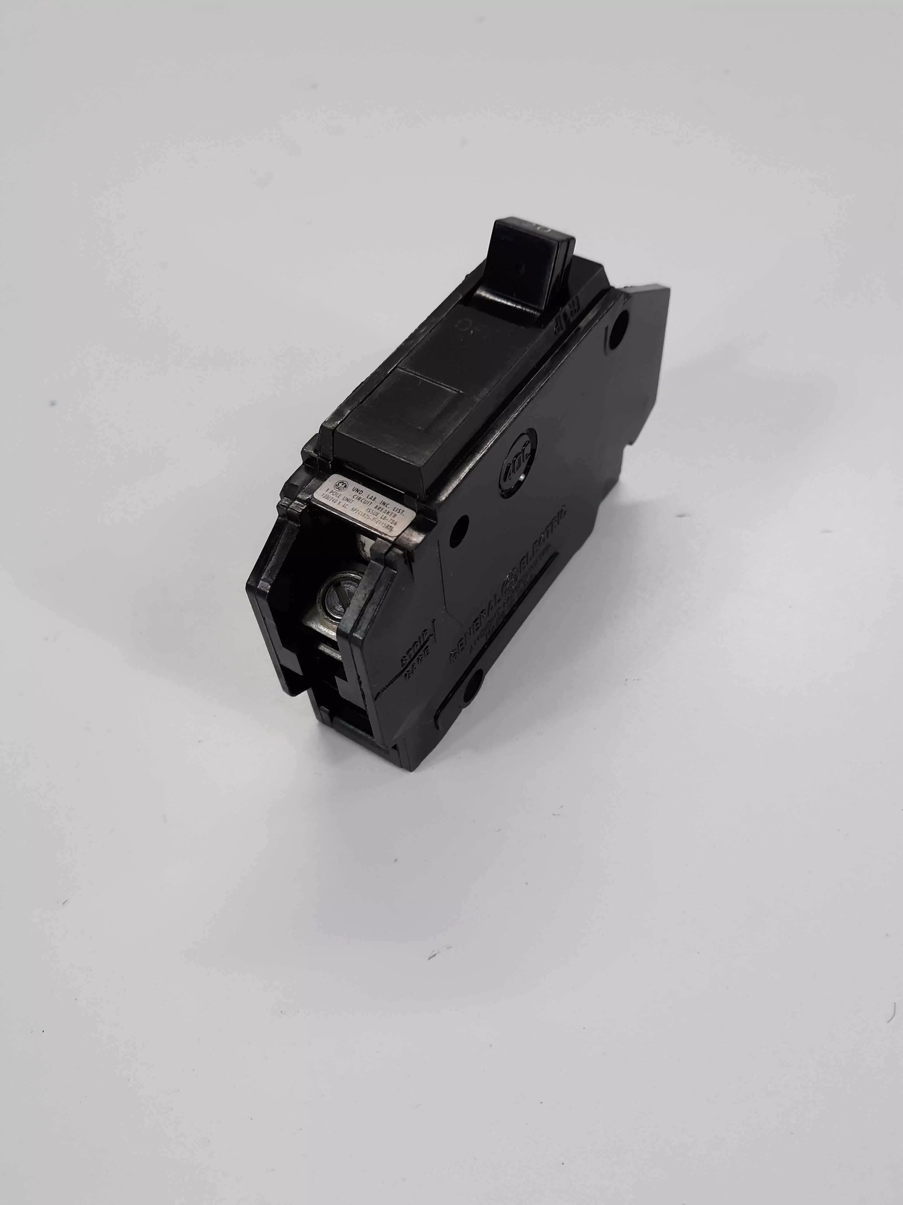 General Electric TYPE THQC 1-Pole Circuit Breaker, 120/240VAC 20Amp 