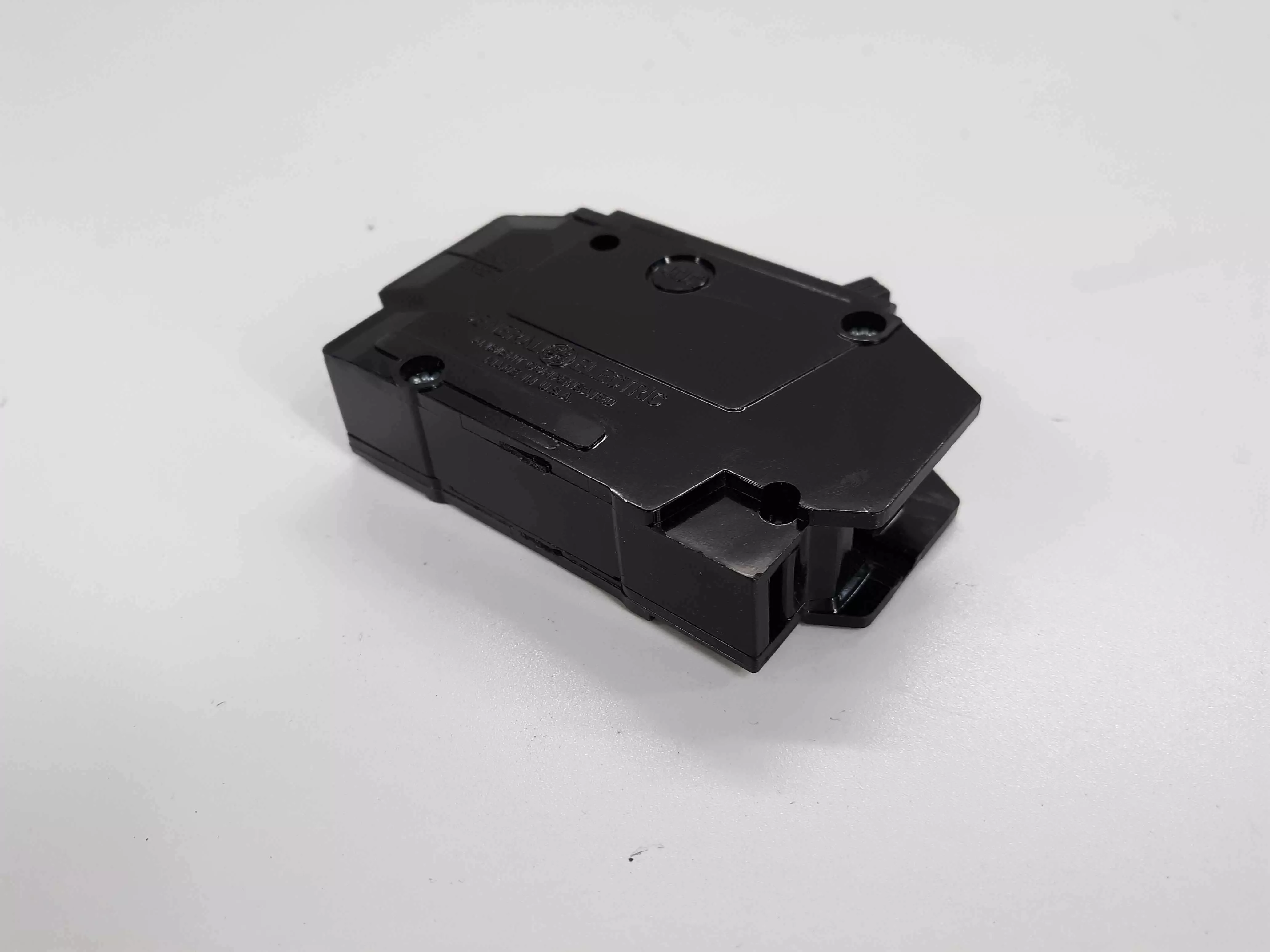 General Electric TYPE THQC 1-Pole Circuit Breaker, 120/240VAC 20Amp 