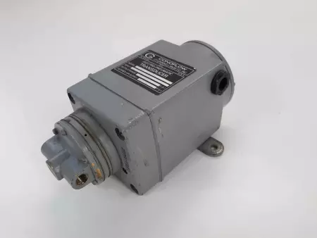 ITT Conoflow Electro-Pneumatic Transducer GT28ED Input:4-20 ma Range: 3-15 PSIG