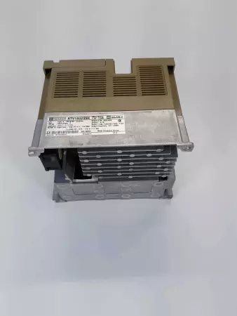 TELEMECANIQUE ATV18U29N4, ALTIVAR AC DRIVE 18 0.75kW/1HP 380V/460V