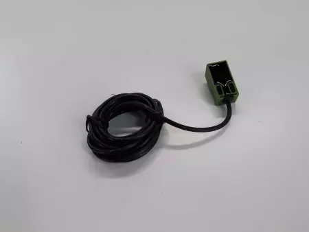 Omron SN04-Y2  Approach Sensor Inductive Proximity Switch