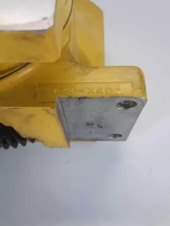 Fanuc 7023-X402 Robot Arm Axis 