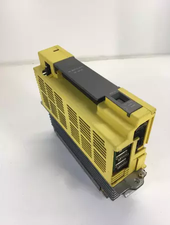 Fanuc A20B-2002-0041/07D AC Spindle Servo Drive 