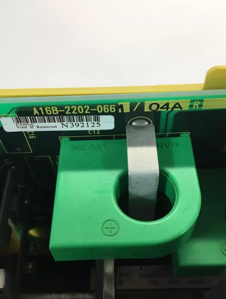 Fanuc A16B-2202-0661/04A Servo Amplifier Module 
